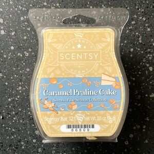 Caramel praline cake scentsy bar